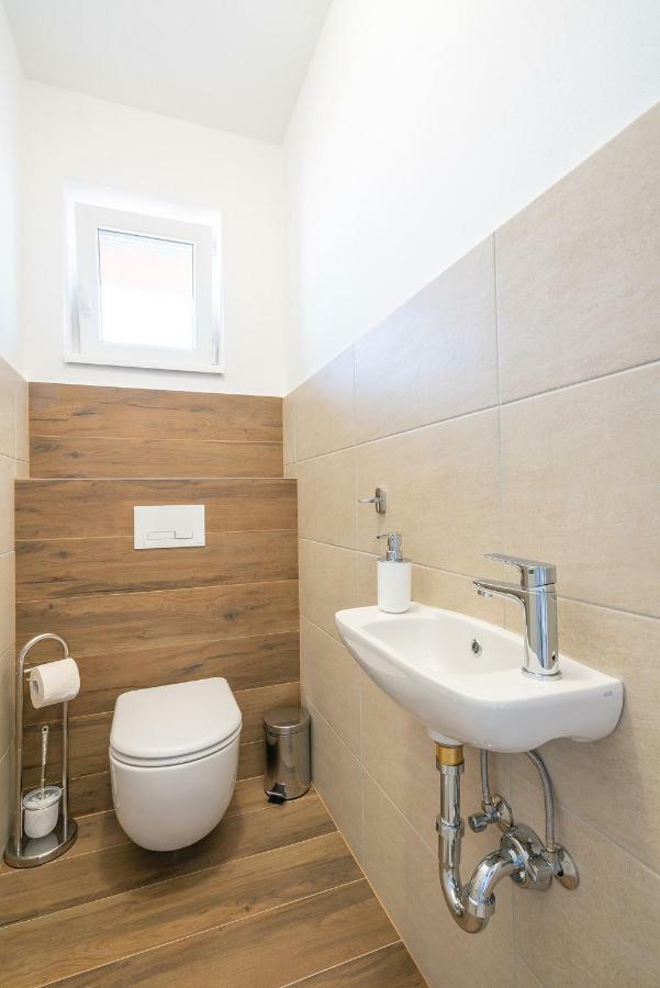 Apartment Noviny